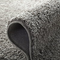Jednobojni plišani tepih od 2' 8'