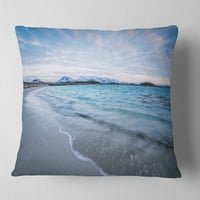 Jedinstveni valovi prskajući mirnu morsku obalu - Moderni jastuk za bacanje mora - 18x18